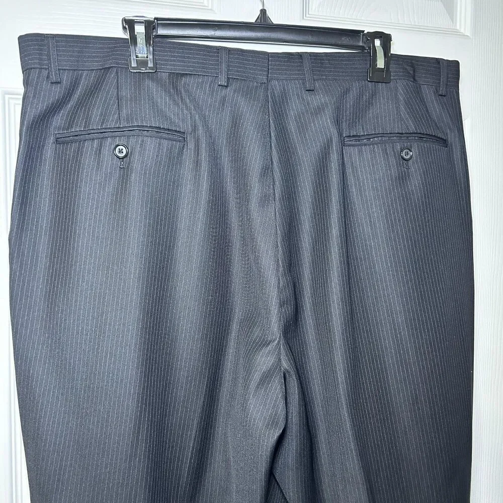 Jean/Paul Dress Pants Men's 42x30 Gray Pinstripe Flat Front Cuffed Hem Formal